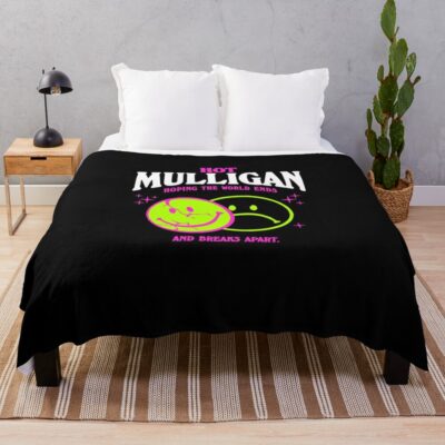 Hot Mulligan Merch Smile Shirt Throw Blanket Official Hot Mulligan Merch